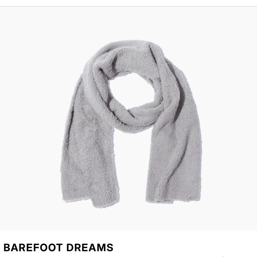 Barefoot Dreams Soft Gray scarf - Picture 3 of 3
